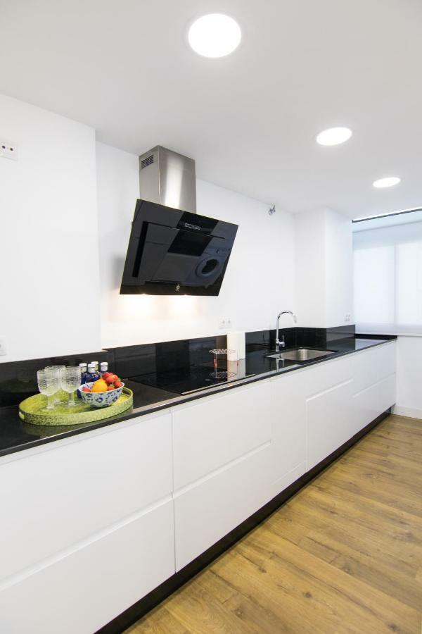 Homeforguest Stylish And Modern Apartment Overlooking Las Canteras Las Palmas de Gran Canaria Extérieur photo