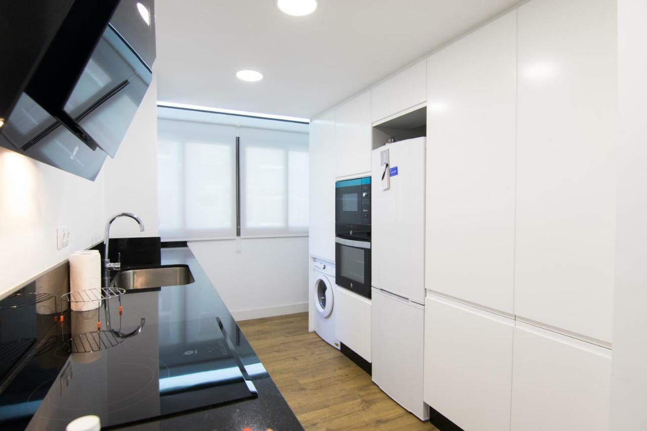 Homeforguest Stylish And Modern Apartment Overlooking Las Canteras Las Palmas de Gran Canaria Extérieur photo